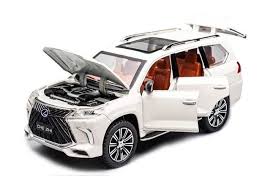 1:24 Diecast Lexus LX570 Model Car for Kids